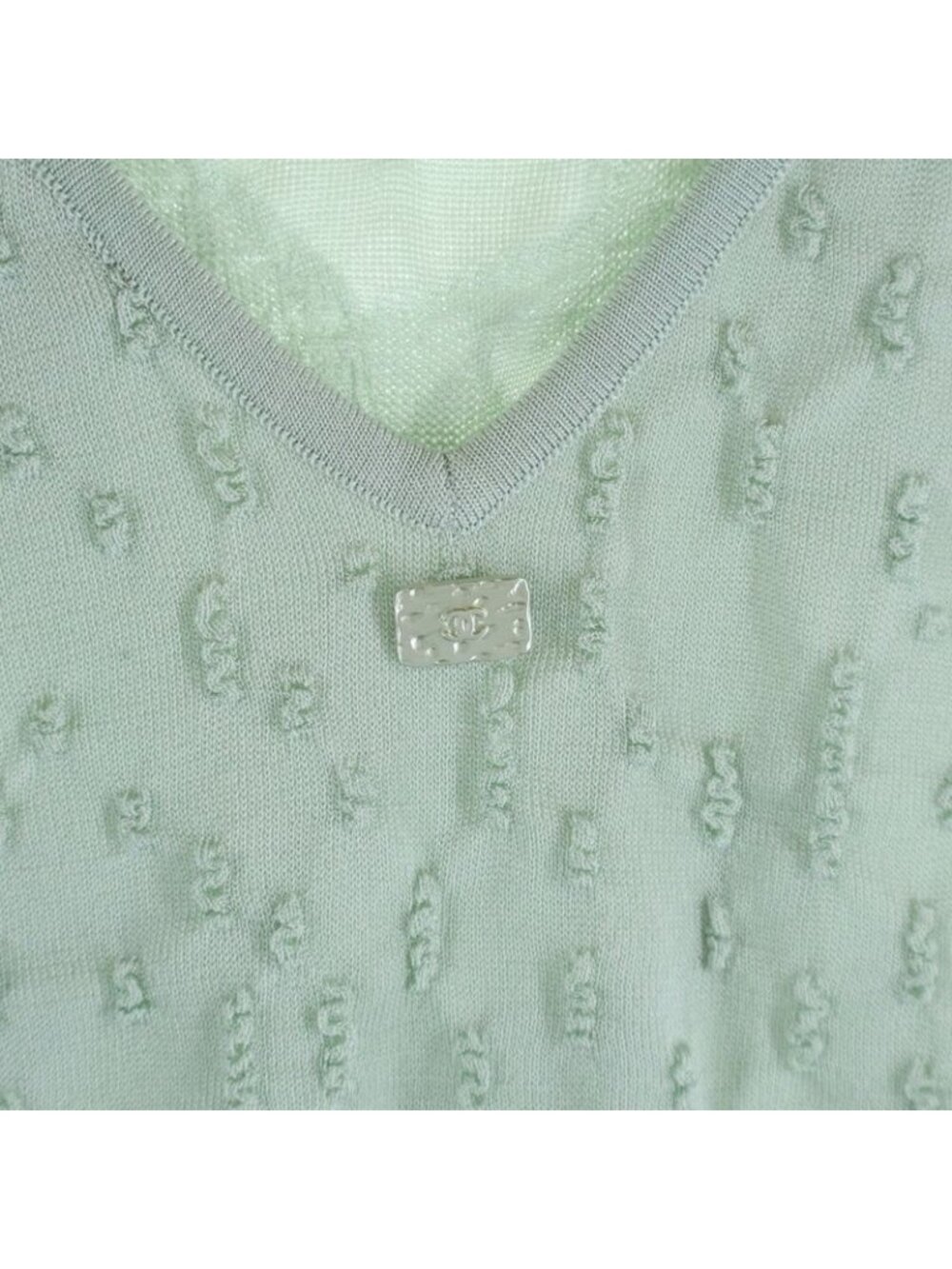 Chanel No Sleeve Knit Light Green Flat - Picture 5 of 8